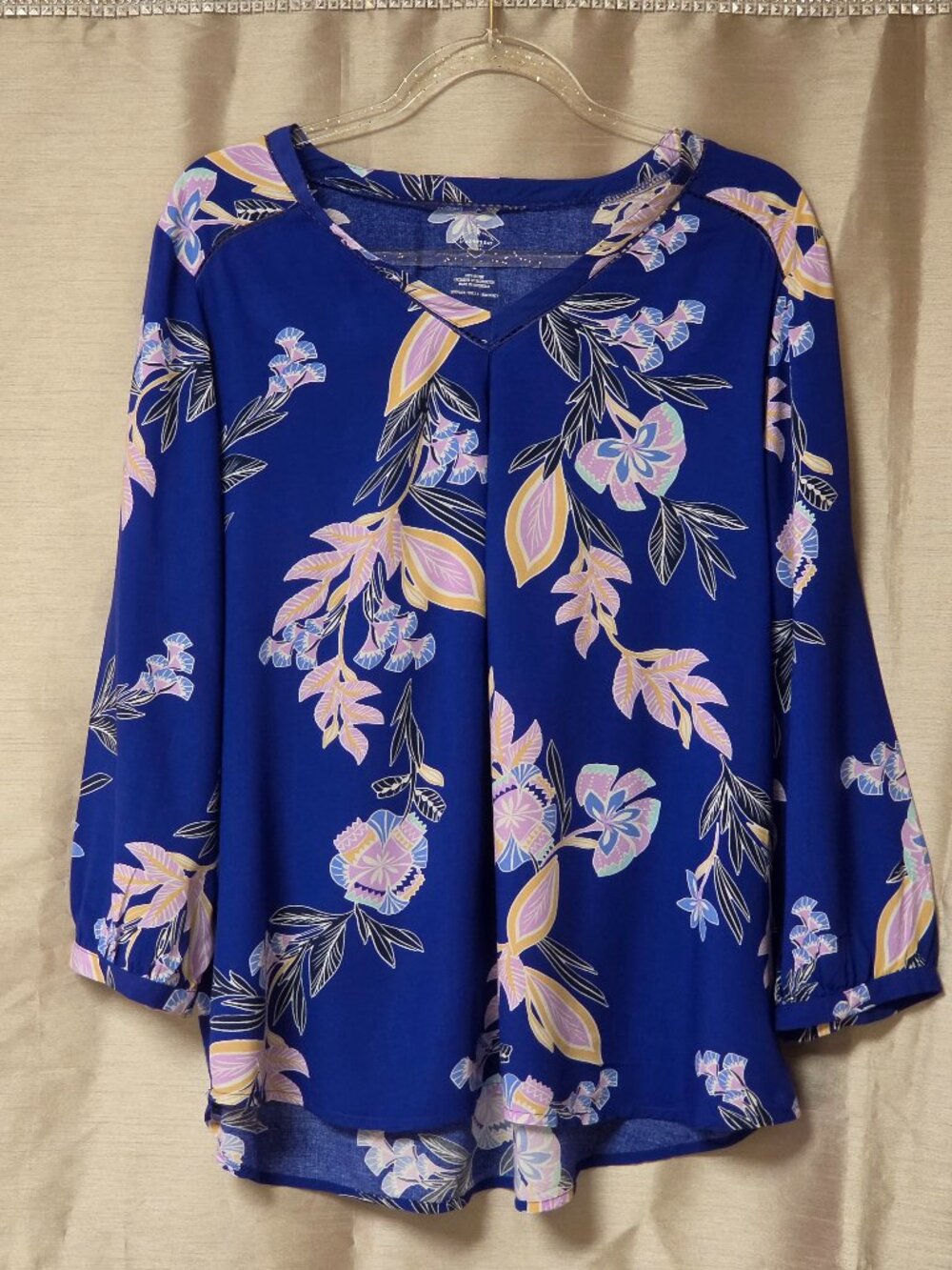 St. Johns Bay Vibrant Blue Pink Floral Peasant Blouse Rayon Large
